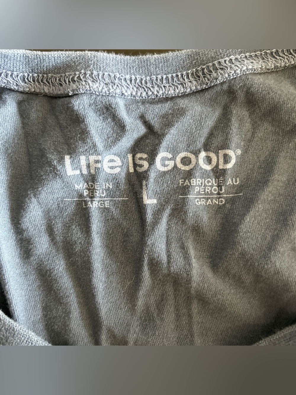 Life is Good t-shirt with dog design blueish grey (Size L) - Picture 3 of 5